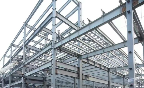 Hệ thống bãi đậu xe kết cấu thép Prefab Dự án xây dựng tòa nhà kim loại