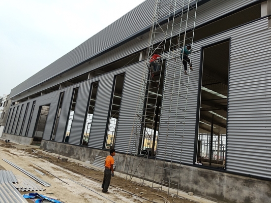 Kho thép tiền chế Q345b màu