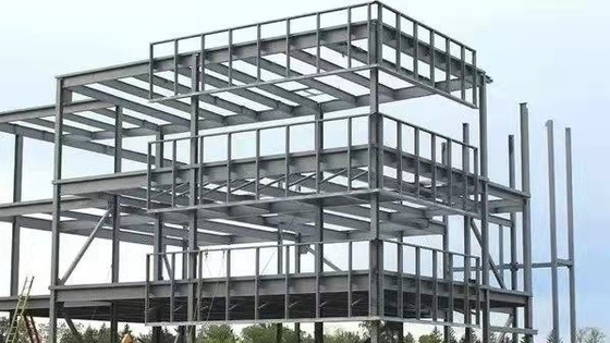Sa2.5 Nhà thép nông nghiệp hàn 100 * 3.0mm Cột thép kết cấu hạng nặng