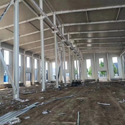 Kết cấu công nghiệp nặng Nhà xưởng thép đúc sẵn Chống cháy với cần trục